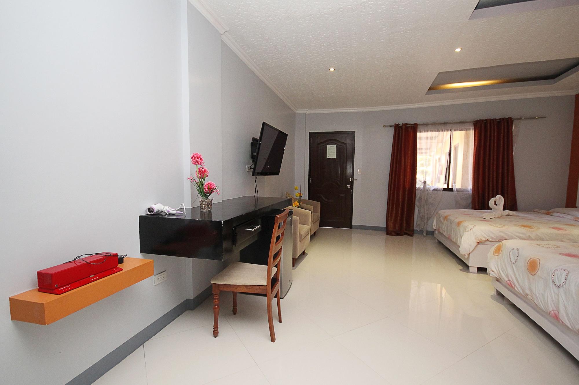 Bamboo & Restaurant Resort 3*