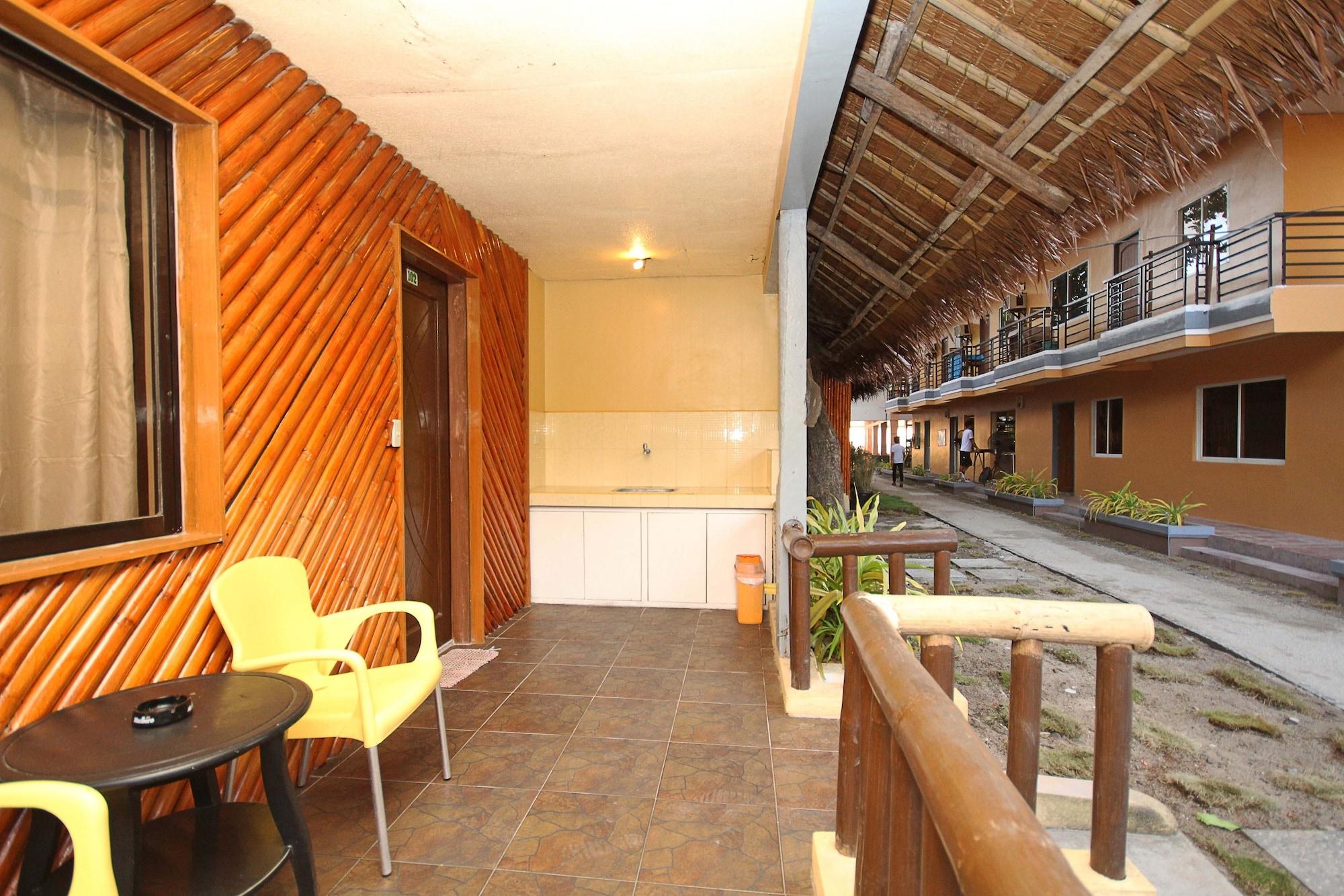 Resort Bamboo & Restaurant Manoc-Manoc