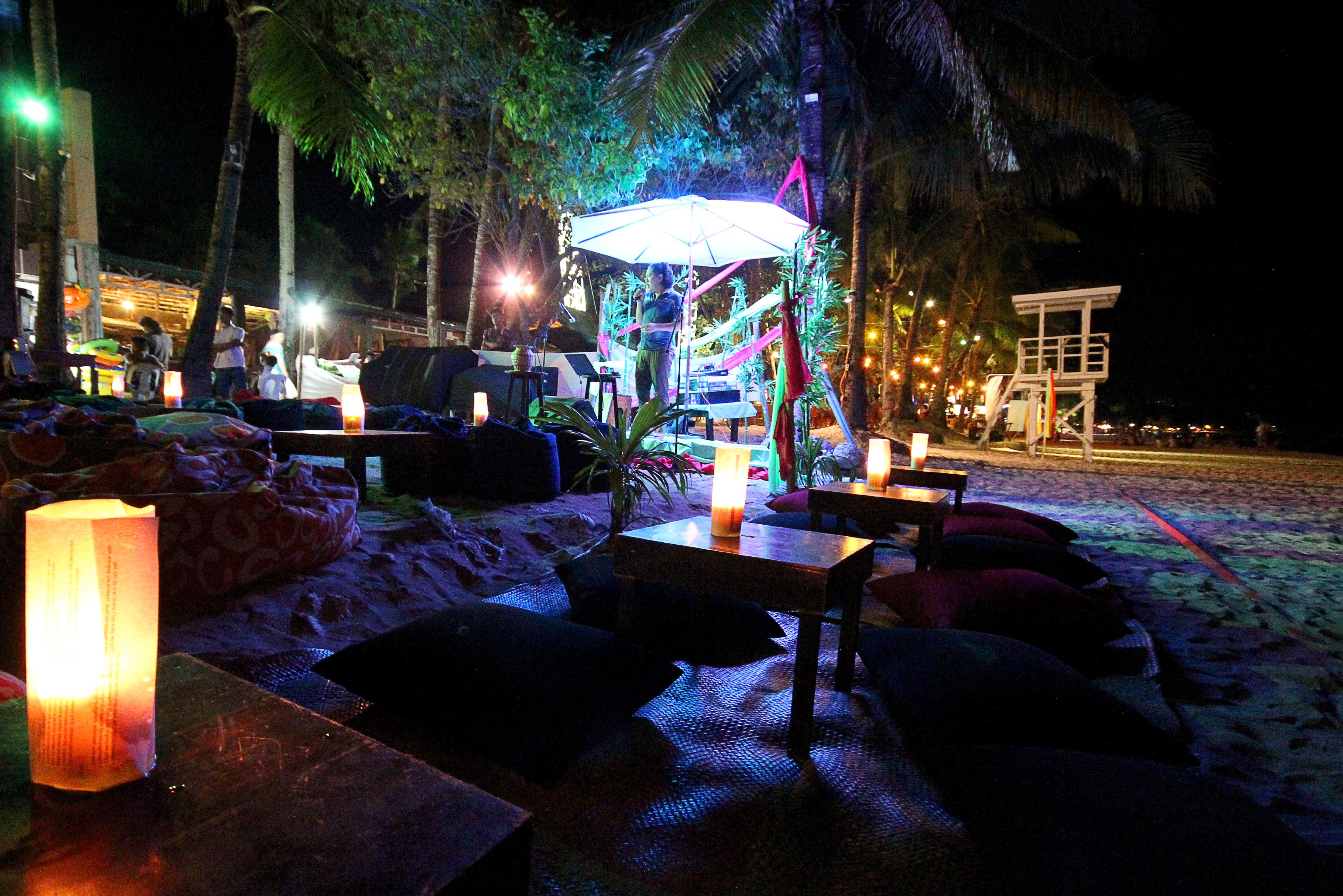 Resort Bamboo & Restaurant Manoc-Manoc