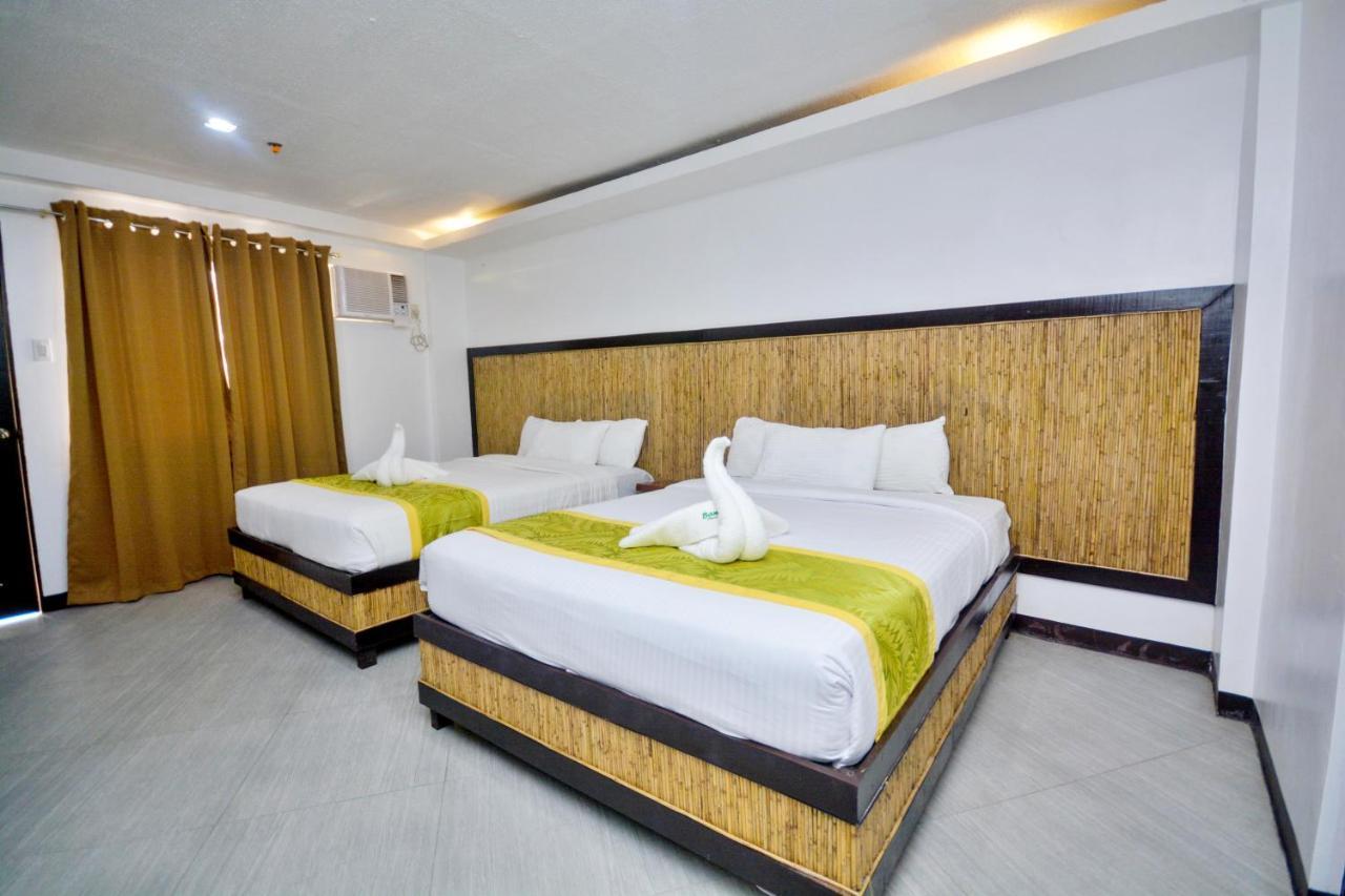 Bamboo & Restaurant Resort
