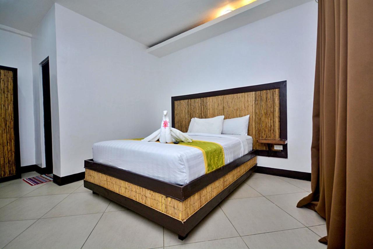 Bamboo & Restaurant 3* Manoc-Manoc