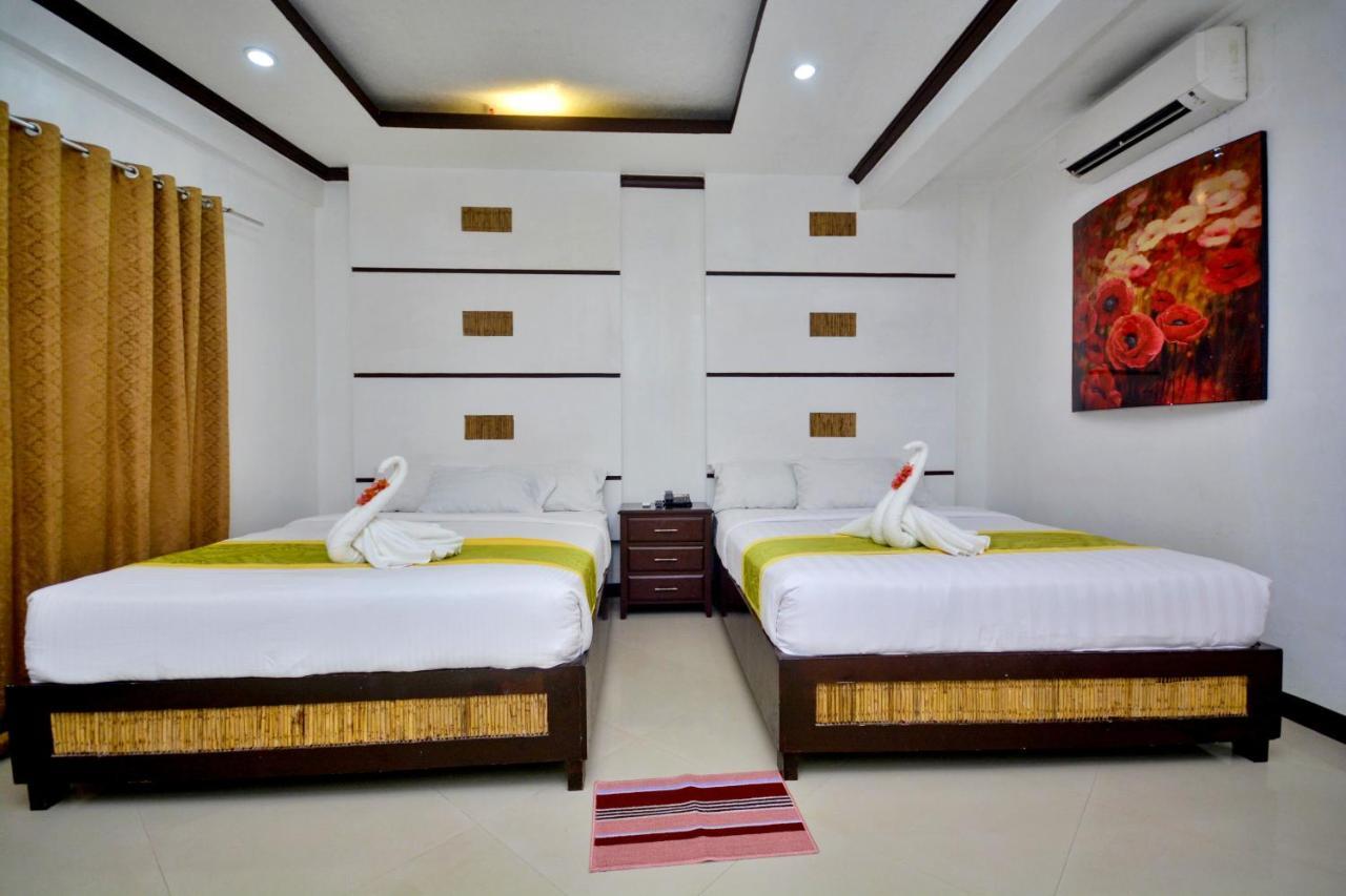 Bamboo & Restaurant Resort