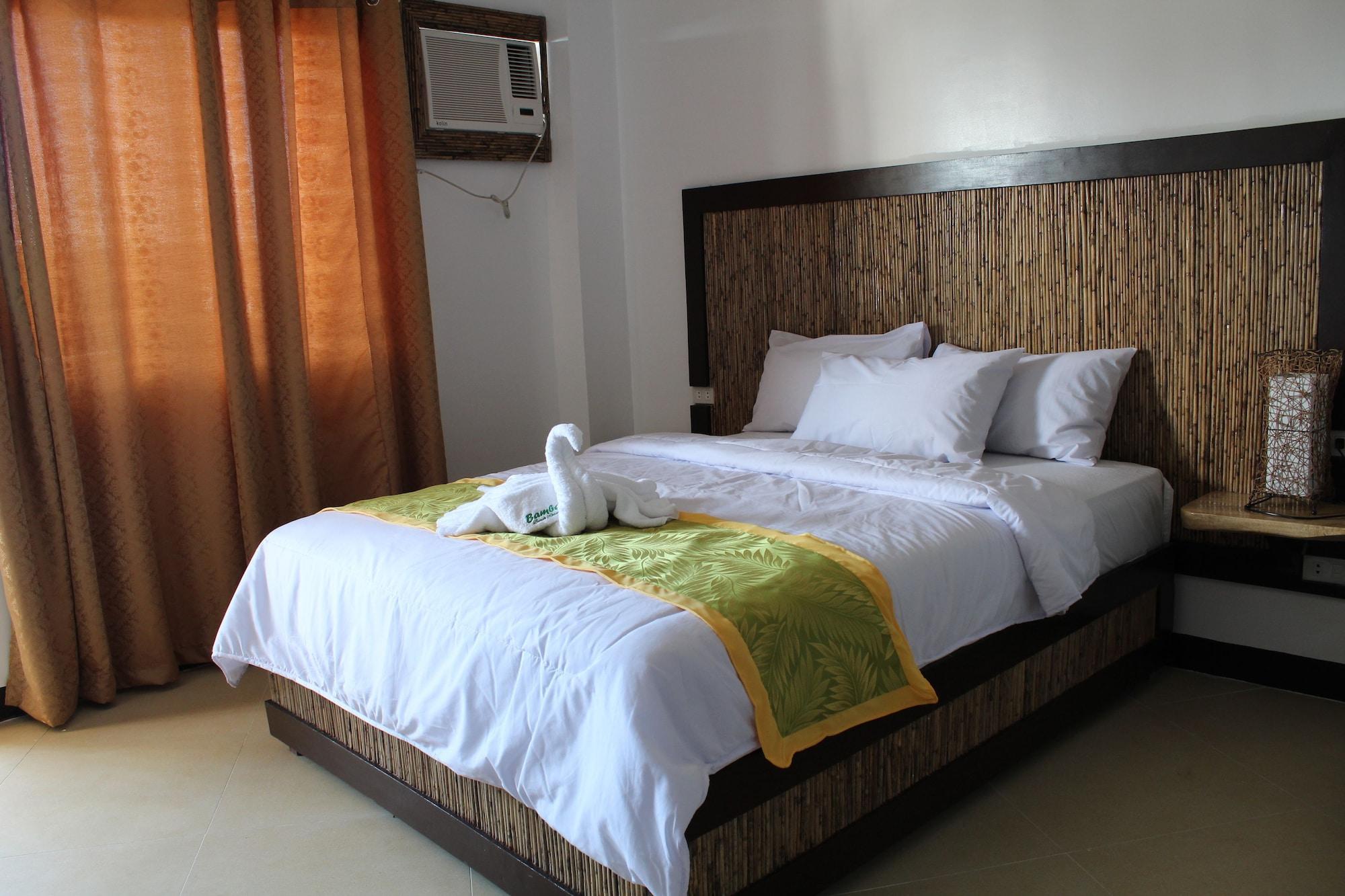 Resort Bamboo & Restaurant Manoc-Manoc