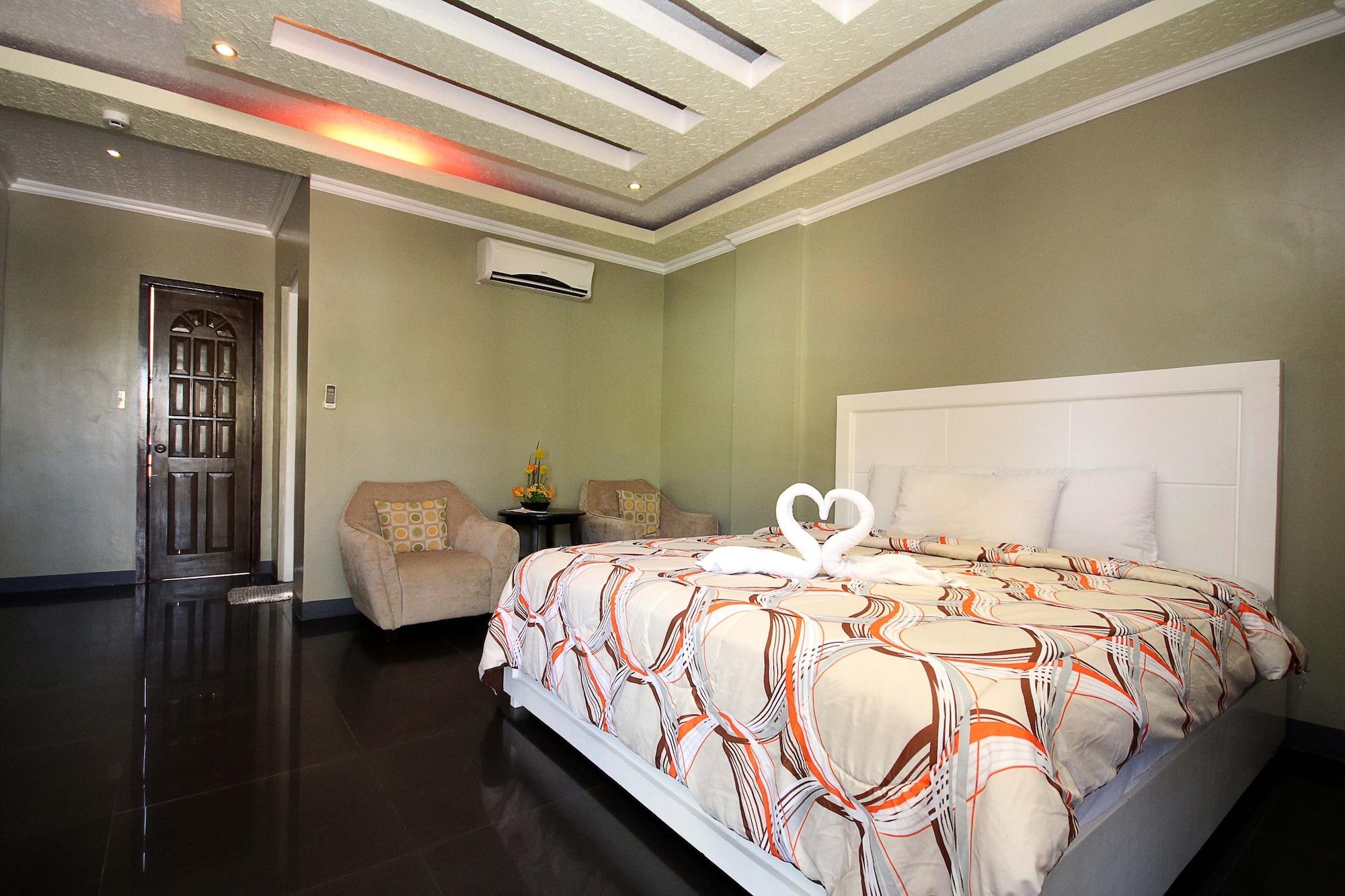 Bamboo & Restaurant Resort Manoc-Manoc