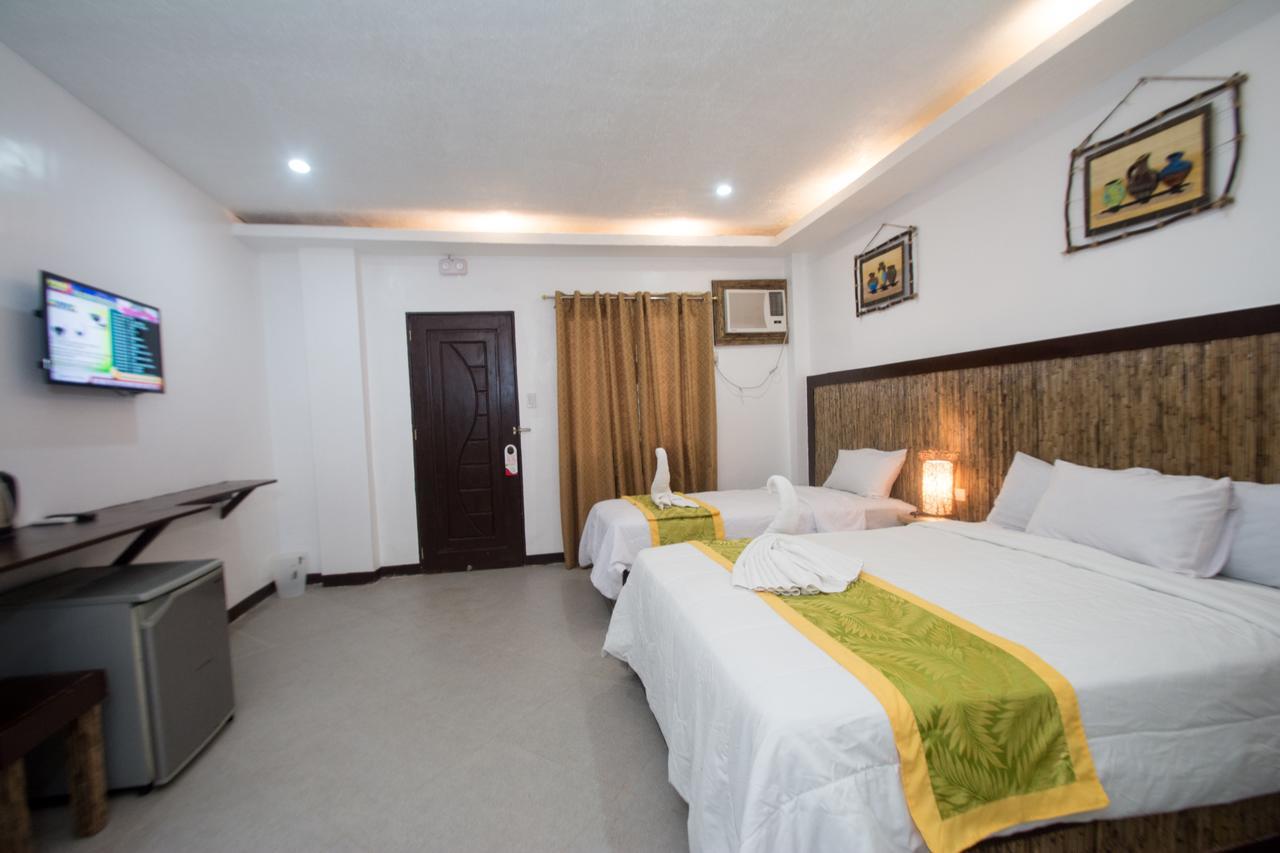 Bamboo & Restaurant Resort