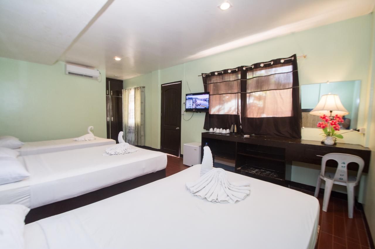 Bamboo & Restaurant Resort
